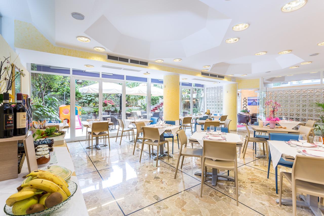 Hotel Villa Delibera Варацце Екстер'єр фото