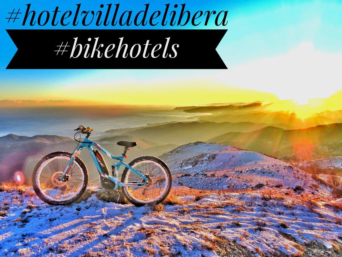 Hotel Villa Delibera Варацце Екстер'єр фото